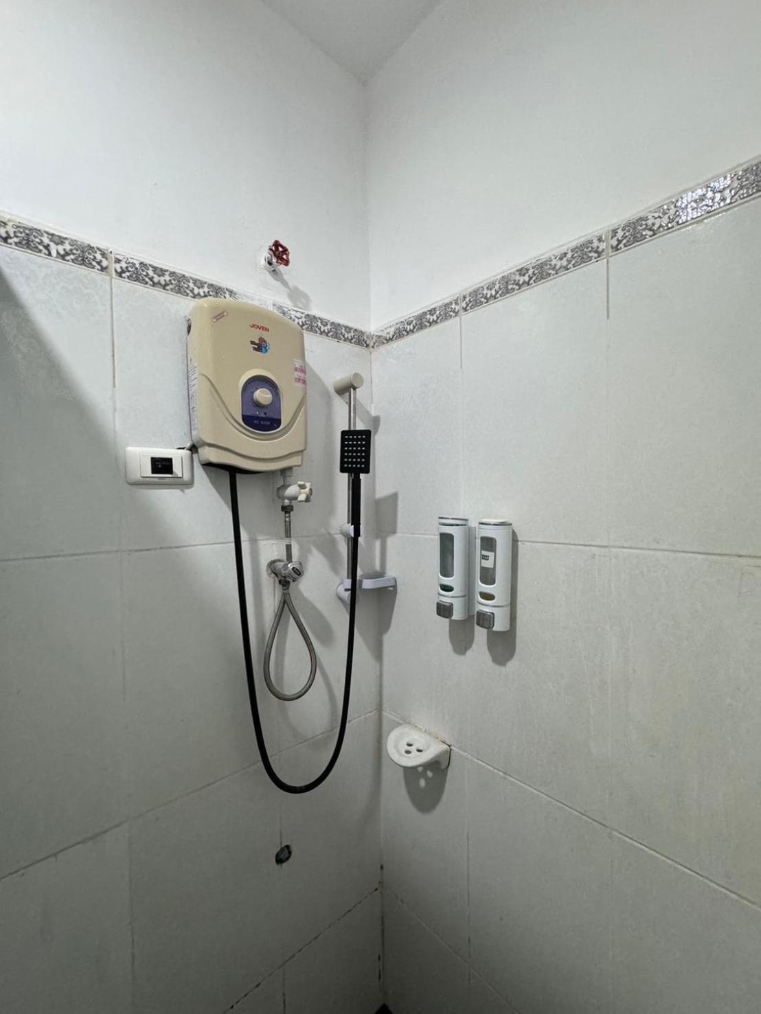 梦之南win酒店 Win Hotel Cafe & Spa فيينتيان المظهر الخارجي الصورة